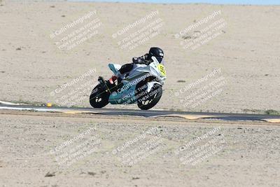 media/Oct-05-2025-CVMA (Sun) [[beeef4f201]]/Race 11-500-400(4)-350 Supersport/